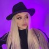 Dasha_Greenfield