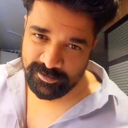 MuKtHaR uMeR ❤️🔥🫰💙