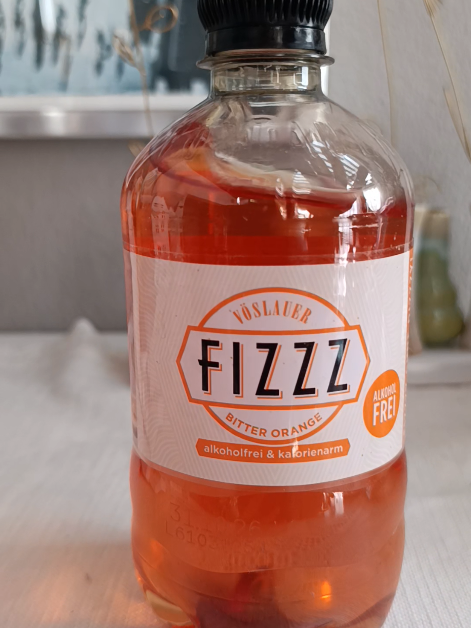#Vöslauer #fizzz #bitterorange #kalorienarm #drink 