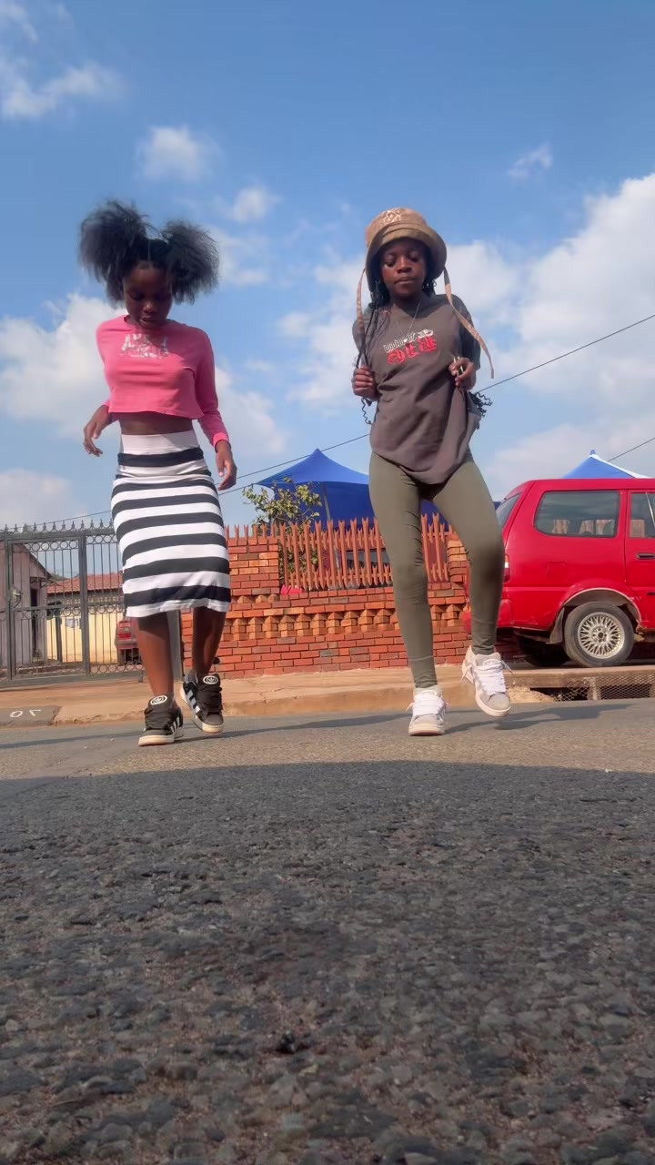 Short clip🔥🔥🔥🔥😹!!!! #xyzbca #fypシ #blowthisup #1000k @hlatsiii 💕! 