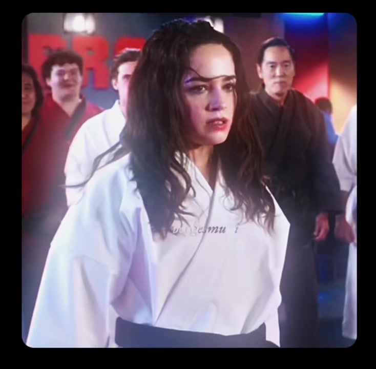 omg look it’s me posting #pougesmulti #cobrakai